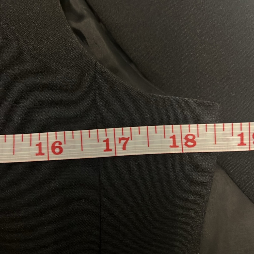 BCBGMAXAZRIA BLACK CAPE BLAZER SIZE Medium , - Picture 8 of 11